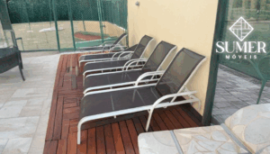 Espreguiçadeiras Tela Sling ideal para área de piscina